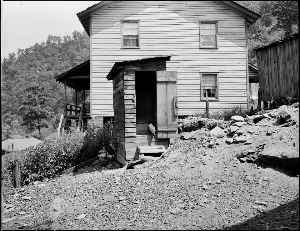 Typical house. Southern Coal Corporation, Bradshaw Mine, Bradshaw, McDowell County, West Virginia. - NARA - 541053