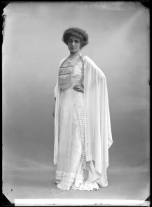 Tyra Zanderholm in Flykten at Dramatiska teatern 1910 - SMV - NZ009