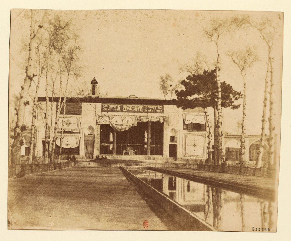 Téhéran, salle du Trône dans l'Ark Golestan
