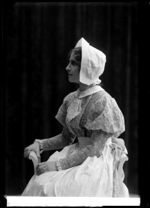 Tyra Zanderholm in Äventyr på fotvandringen at Dramaten 1907 - SMV - GZ003