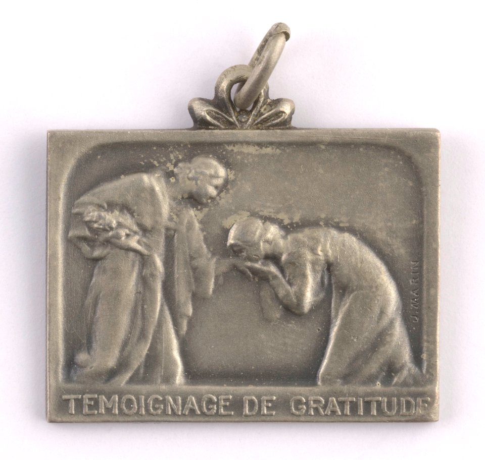 Témoignage de Gratitude Etoile Belge 1914-1919, plaquette by Jacques Marin (1877-1950), Belgium, 1919, Coins and Medals Department of the Royal Library of Belgium, 2Lef87-25 (recto)