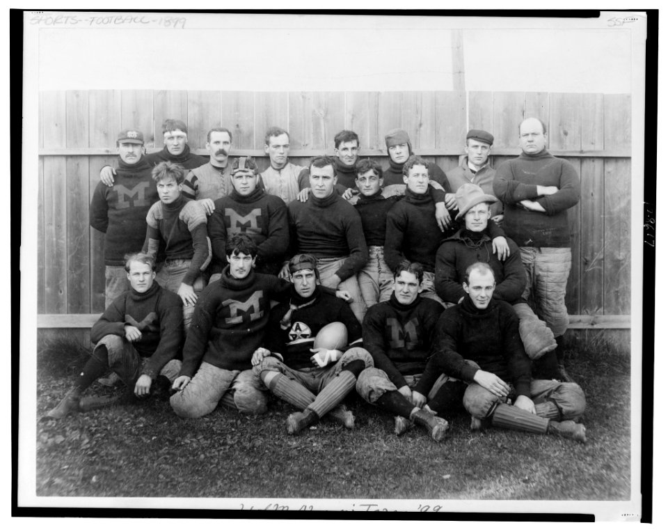 U. of M. alumni team '99 LCCN2001696907