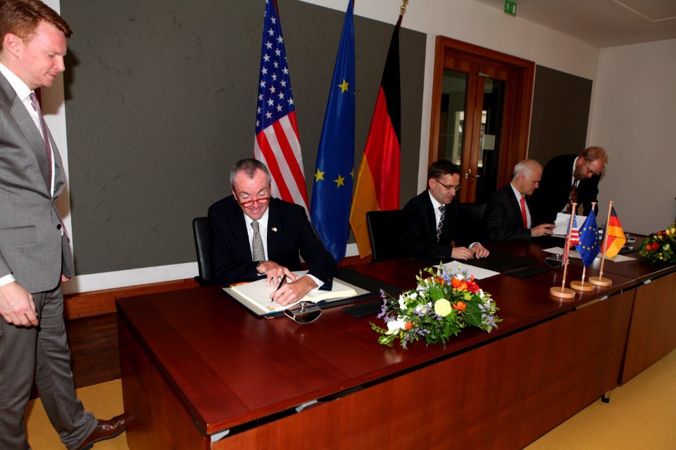 U.S. - German Bilateral Tax agreement is signed 04
