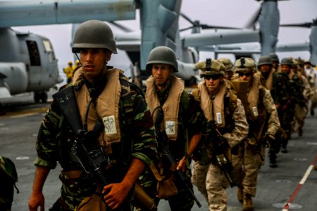 U.S Marines Onload to The USS Wasp for Deployment (28022889910)