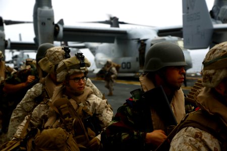 U.S Marines Onload to The USS Wasp for Deployment (28022865790)