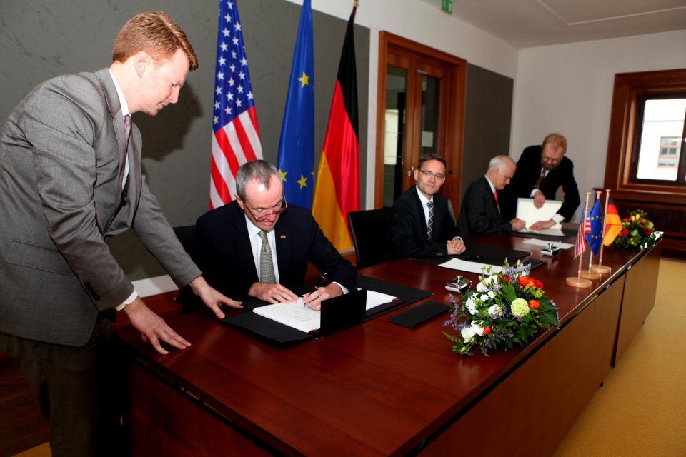 U.S. - German Bilateral Tax agreement is signed 08
