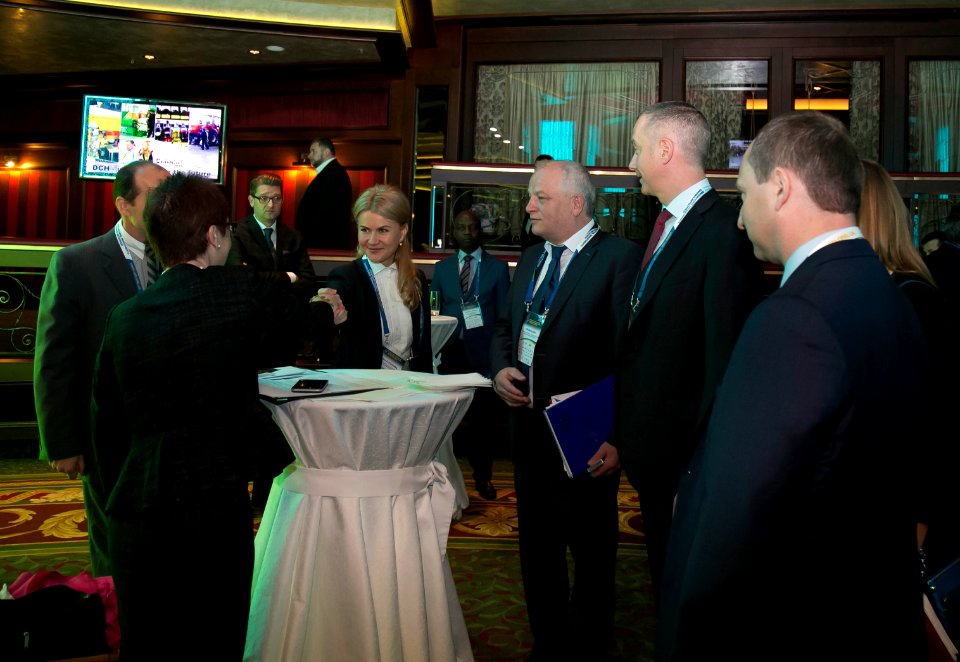 U.S. Ambassador Marie L. Yovanovitch travels to Kharkiv, Kharkiv Investment Forum, September 23, 2016 (29524558624)