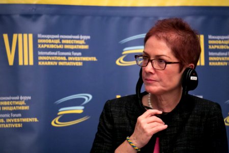 U.S. Ambassador Marie L. Yovanovitch travels to Kharkiv, Kharkiv Investment Forum, September 23, 2016 (29857390850)