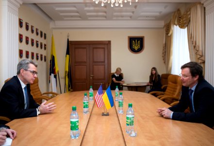 U.S. Ambassador Pyatt visited Odesa, March 24, 2016 (25547829424)