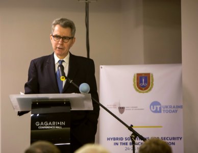 U.S. Ambassador Pyatt visited Odesa, March 24, 2016 (25549805773)