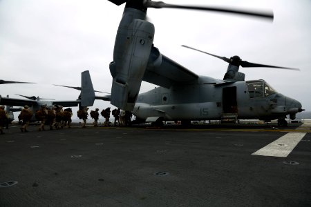 U.S Marines Onload to The USS Wasp for Deployment (27688089044)