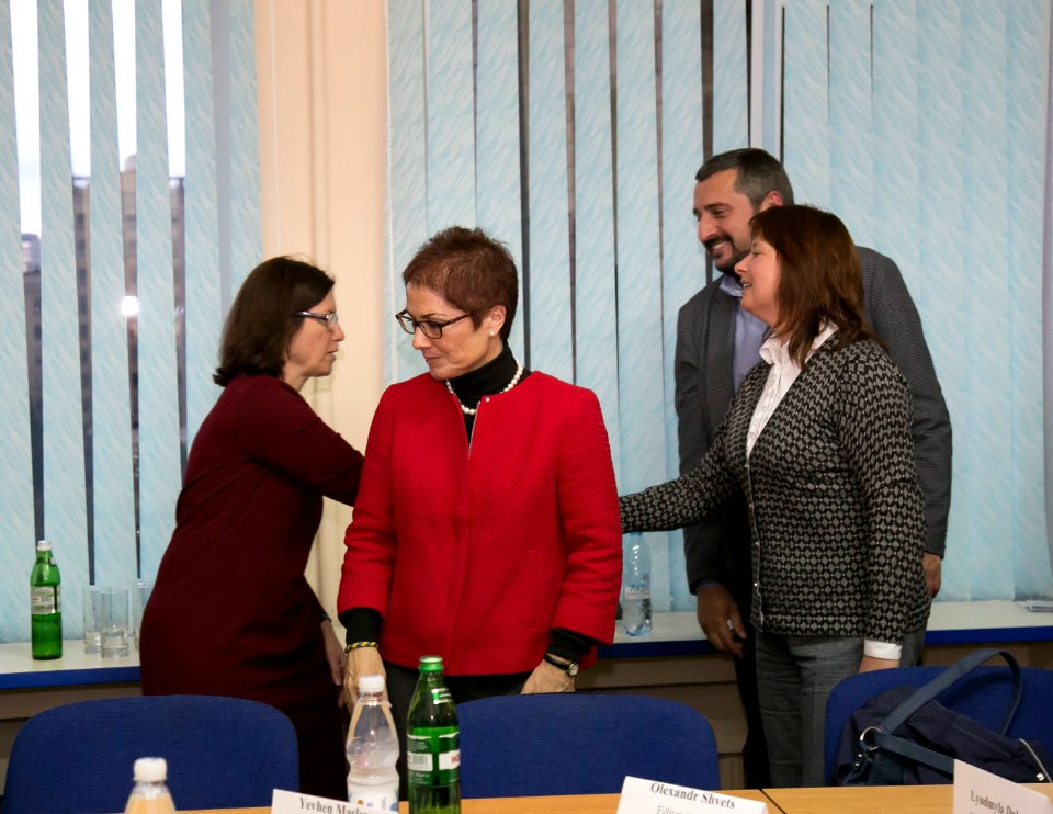 U.S. Ambassador Marie L. Yovanovitch travels to Kharkiv, Kharkiv Karazin national University, September 22, 2016 (30068390141)