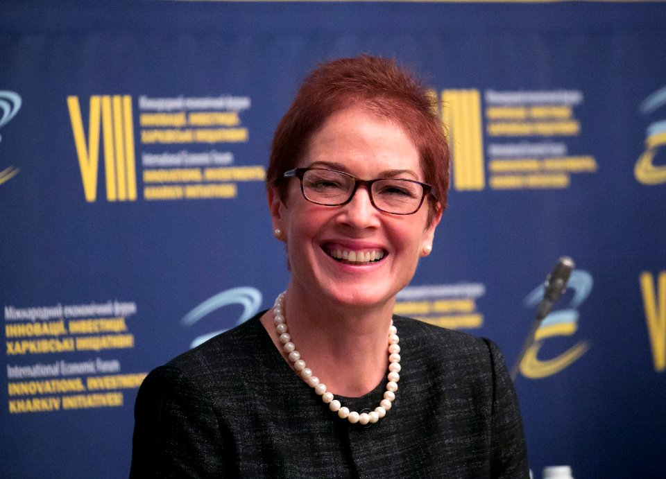 U.S. Ambassador Marie L. Yovanovitch travels to Kharkiv, Kharkiv Investment Forum, September 23, 2016 (30117970016)