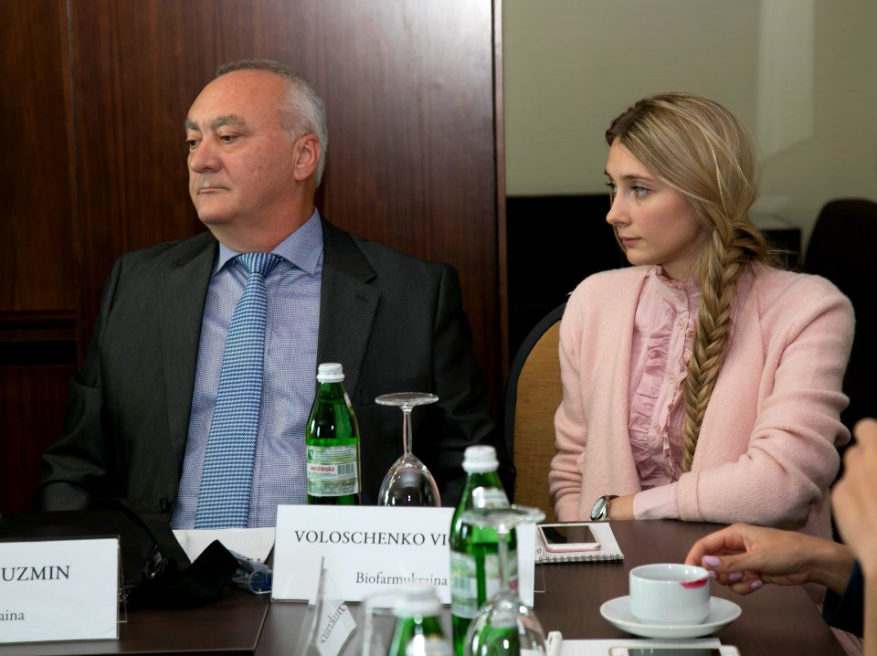 U.S. Ambassador Marie L. Yovanovitch travels to Kharkiv, Roundtable with business and financial leaders, September 23, 2016 (29996317302)
