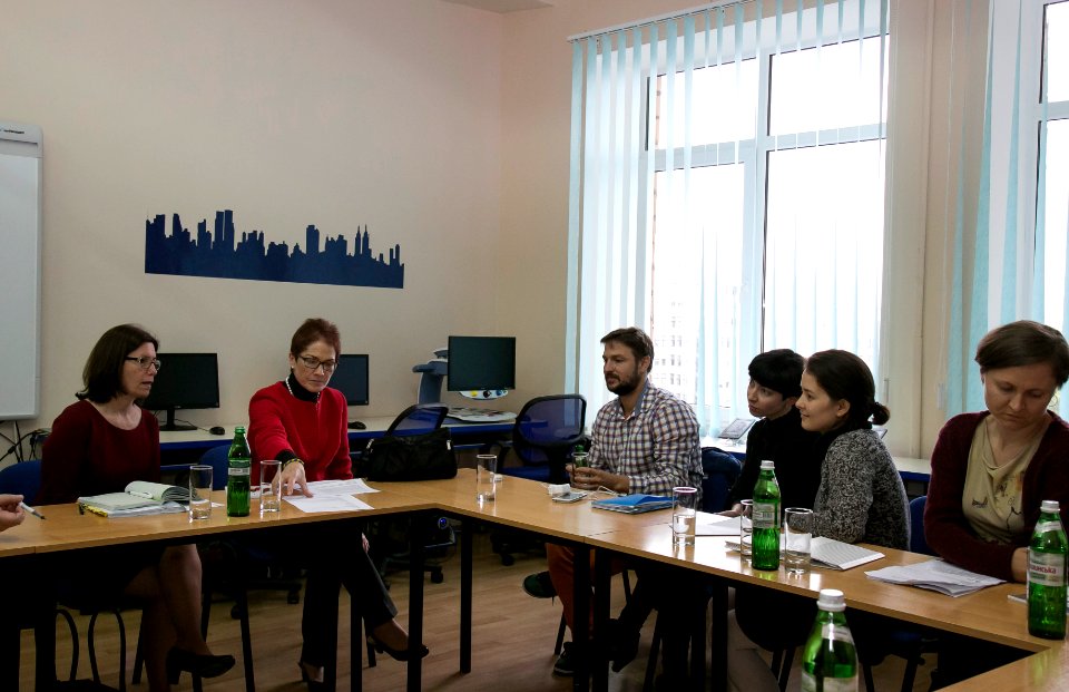 U.S. Ambassador Marie L. Yovanovitch travels to Kharkiv, Kharkiv Karazin national University, September 22, 2016 (30038693542)