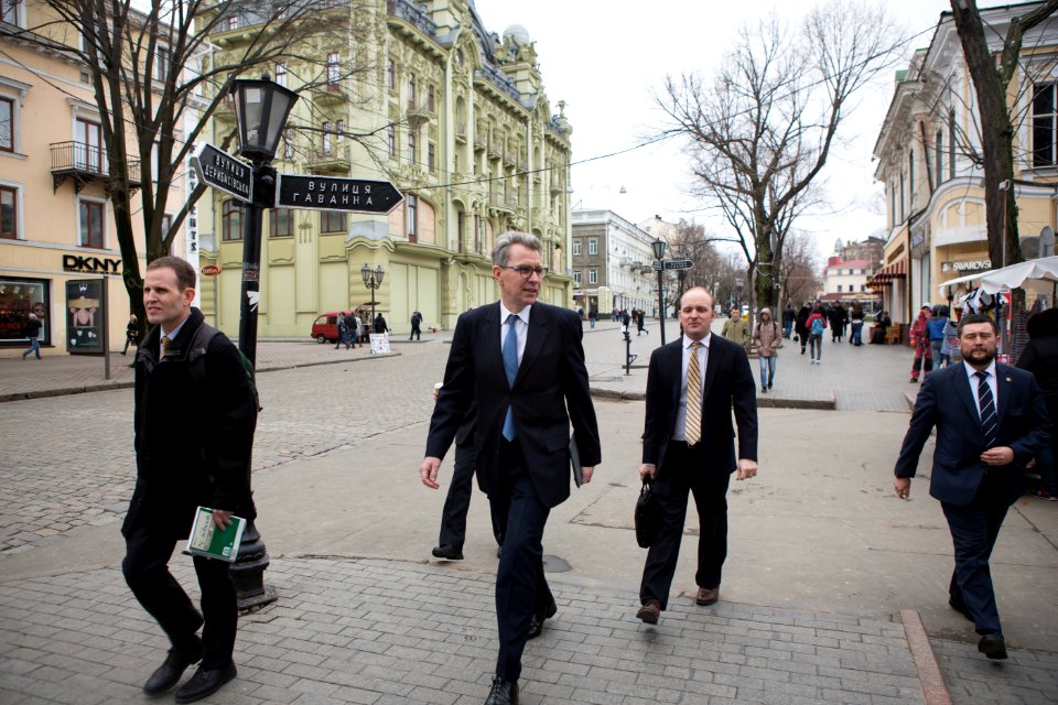 U.S. Ambassador Pyatt visited Odesa, March 24, 2016 (26126440366)