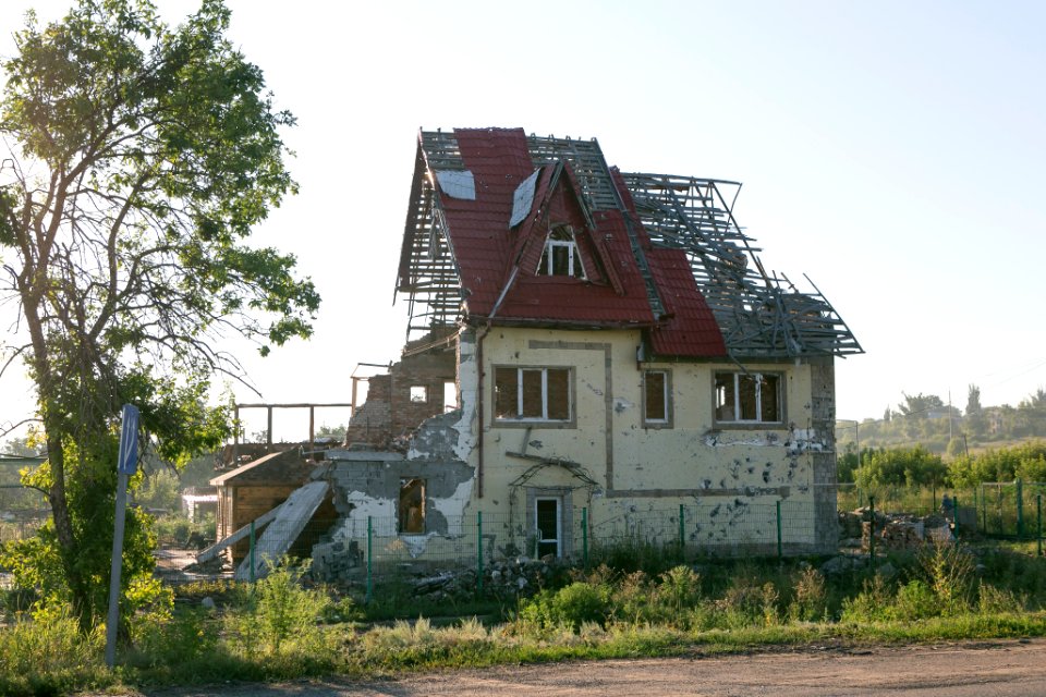 U.S. Ambassador to Ukraine Geoffrey Pyatt and U.S. Ambassador to the OSCE Daniel Baer Travel to Donetsk Oblast, July 30, 2015 (20172016455)