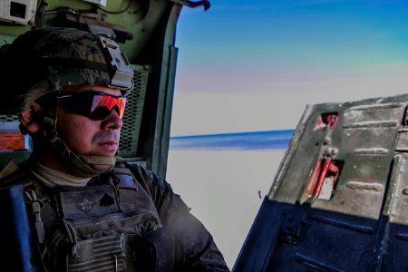 U.S. Marines, Romanian Marines join forces to conduct amphibious landing during BALTOPS (28818766628)
