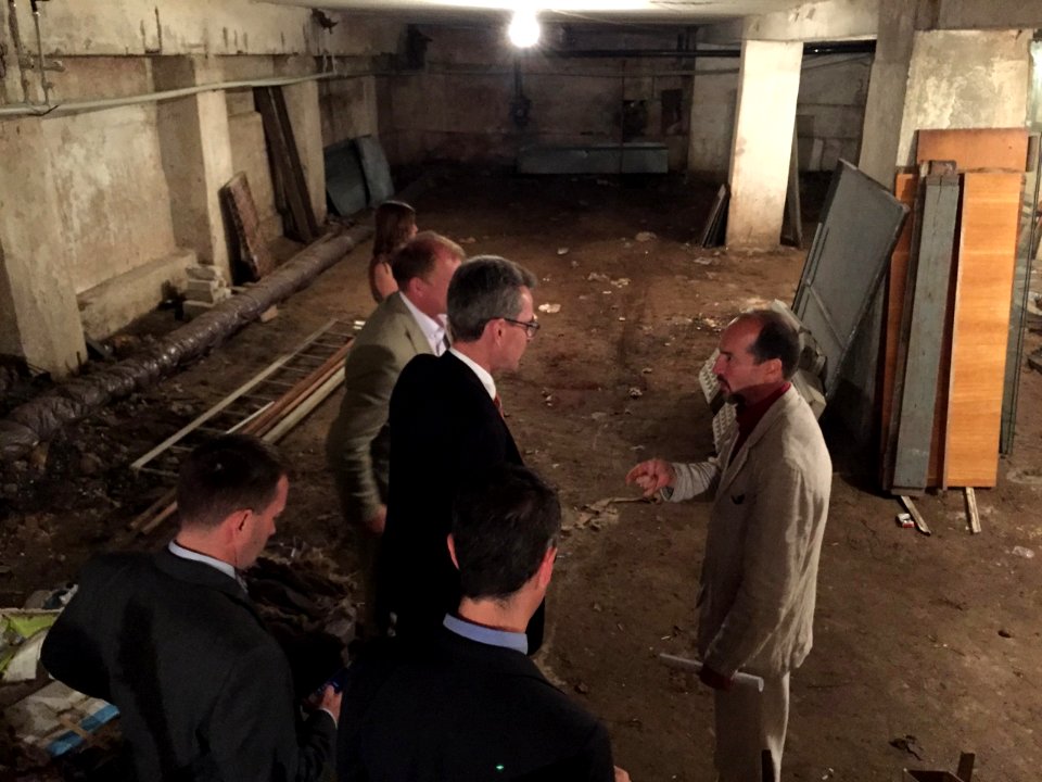 U.S. Ambassador to Ukraine Geoffrey Pyatt and U.S. Ambassador to the OSCE Daniel Baer Travel to Donetsk Oblast, July 30, 2015 (20263663821)