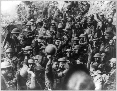 U.S. Army in France - doughboys cheering news of Armistice LCCN2016652679