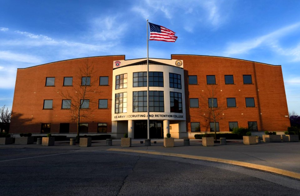 U.S. Army Recruiting and Retention College
