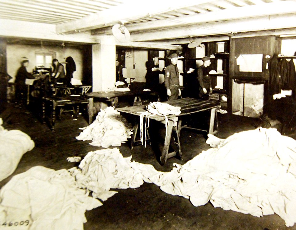 U.S. Army laundry facility, Base Hospital -30, Royat, Puy de Dome, France, 1919 (32648921866)