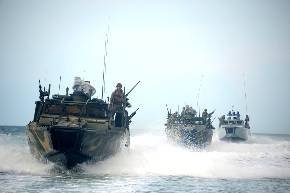 U.S. and Royal Malaysian navy sailors conduct boat formation training. (20224879334)