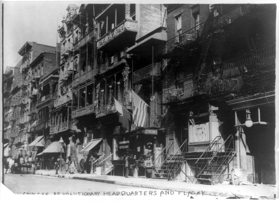 U.S. and Chinese flags hanging from Chinese revolutionary headquarters in N.Y.C. LCCN2001704344