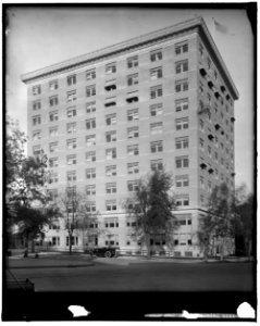 U.S. DEPARTMENT OF COMMERCE. EXTERIOR LCCN2016861567
