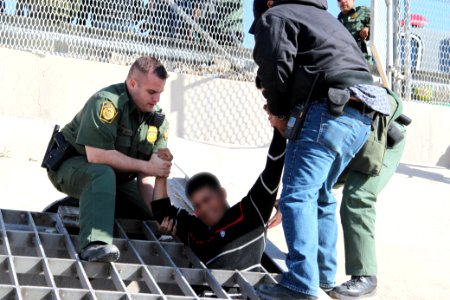 U.S. Customs & Border Protection Rescue Effort - 8468742780