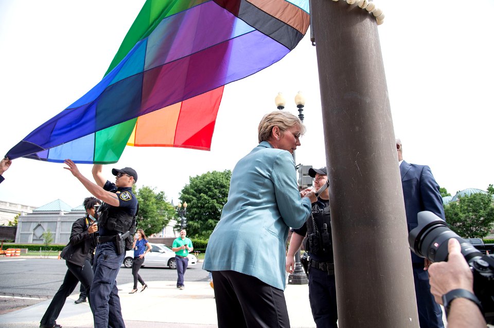 U.S. Department of Energy Secretary J. Granholm at the PRIDE Month LGBTQ+ Flag Raising on June 1, 2021 - DOE9808