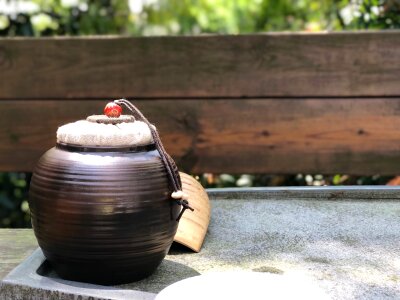 Wooden pot casual