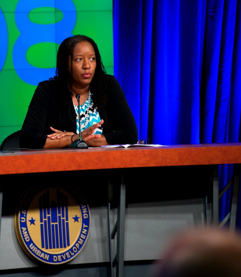 U.S. Department of Housing and Urban Development (36015946552)
