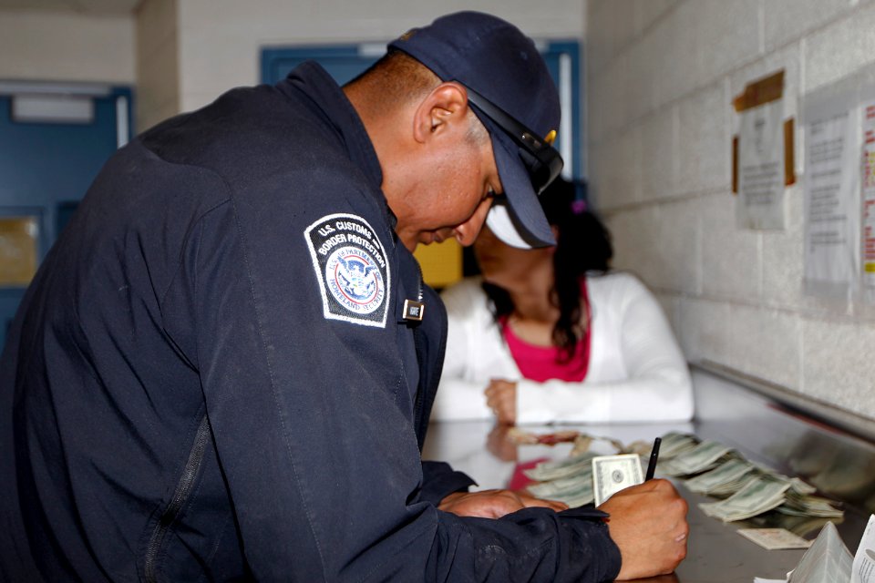 U.S. Customs & Border Protection Officers Duty at Port of Nogales - 8468738684