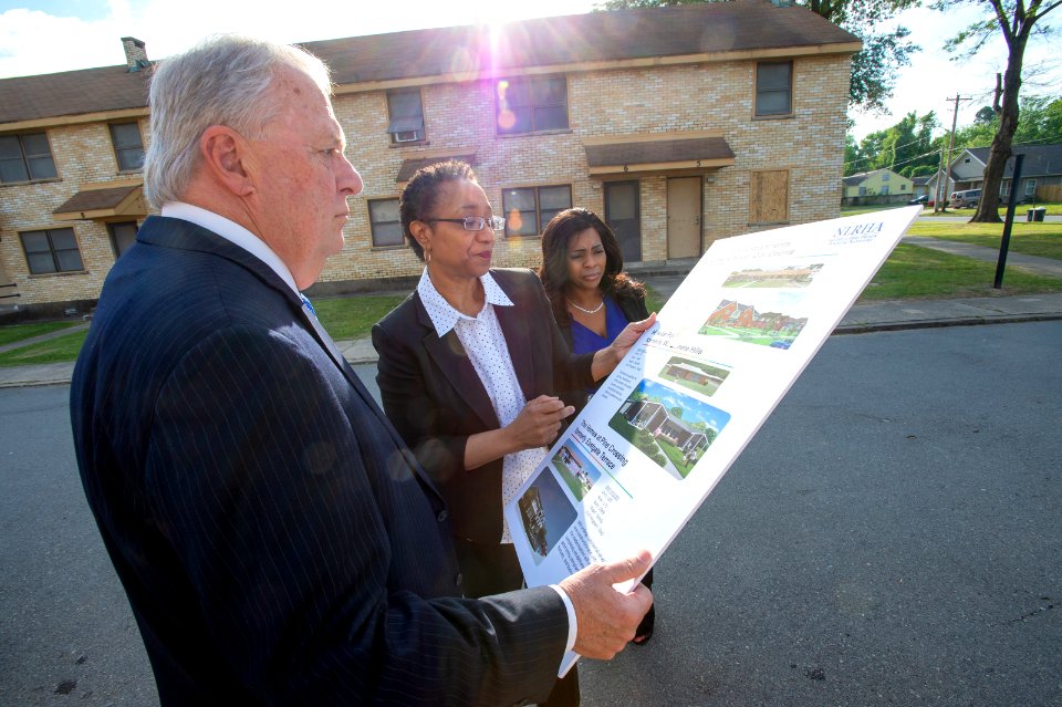 U.S. Department of Housing and Urban Development (27979361598)