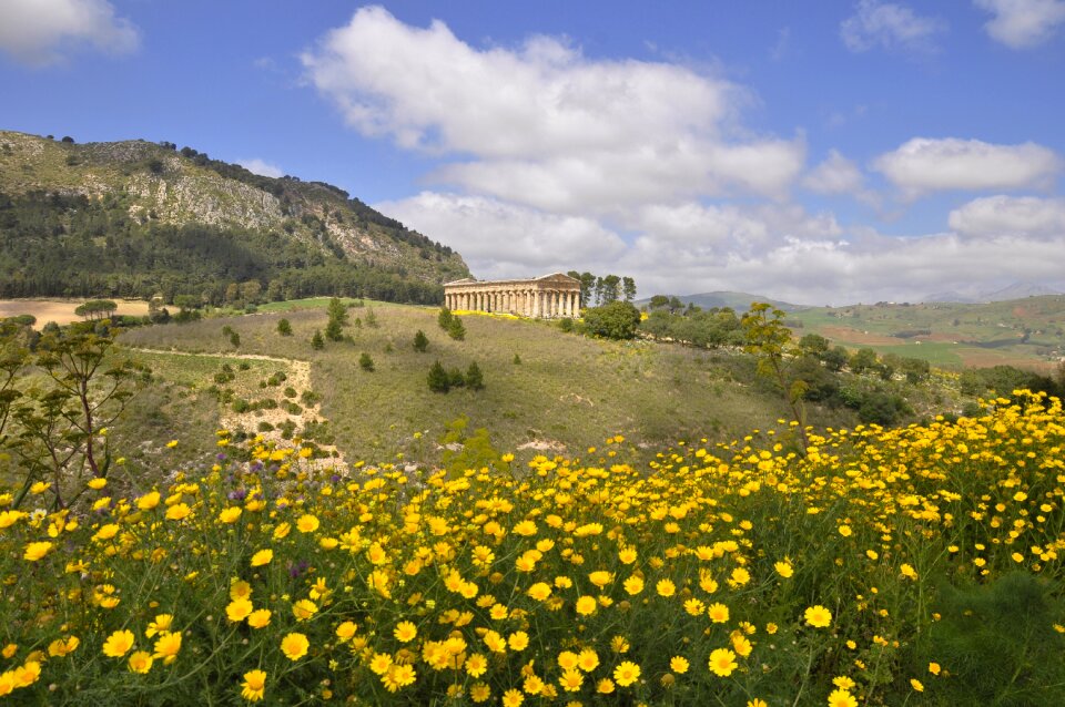 Spring architecture magna grecia