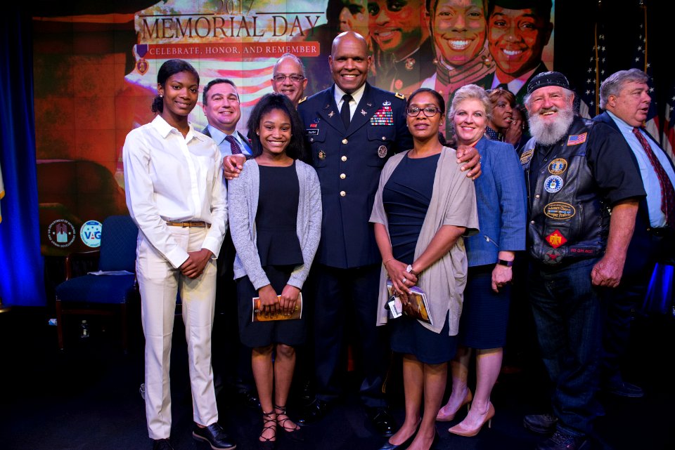 U.S. Department of Housing and Urban Development (34953693576)