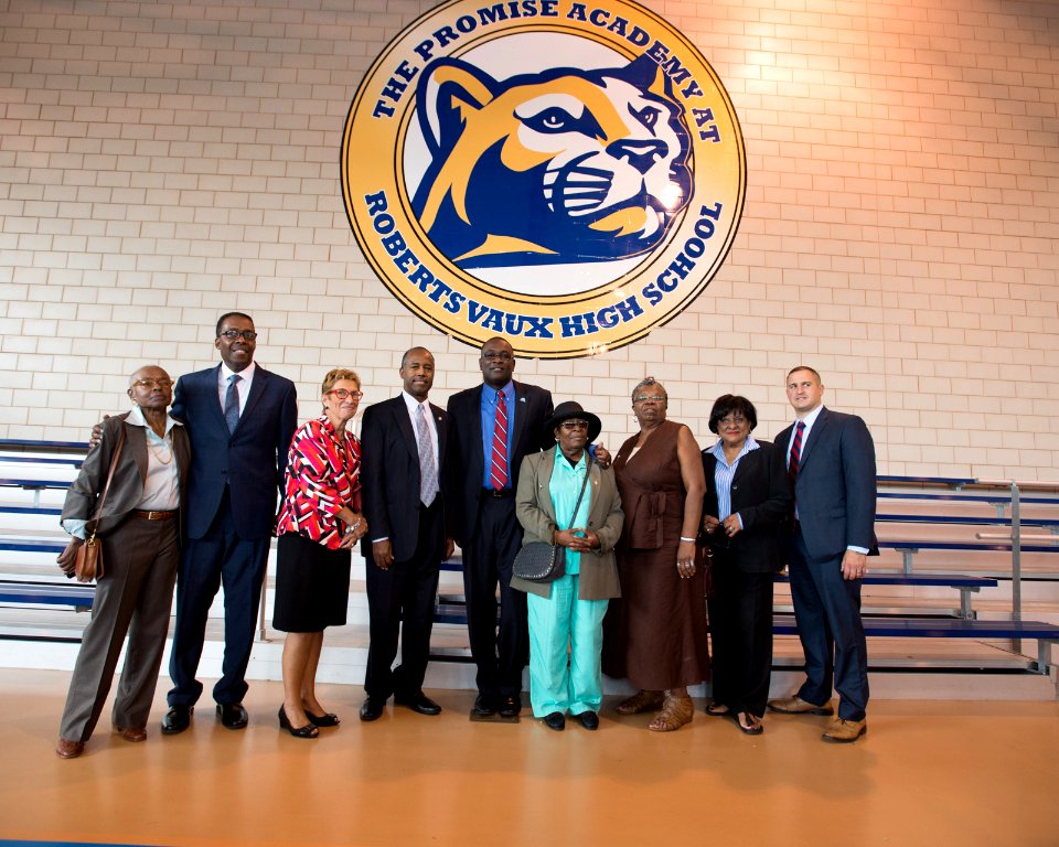 U.S. Department of Housing and Urban Development (37352592745)