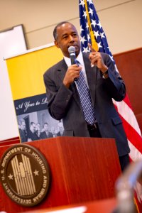 U.S. Department of Housing and Urban Development (41349776592)