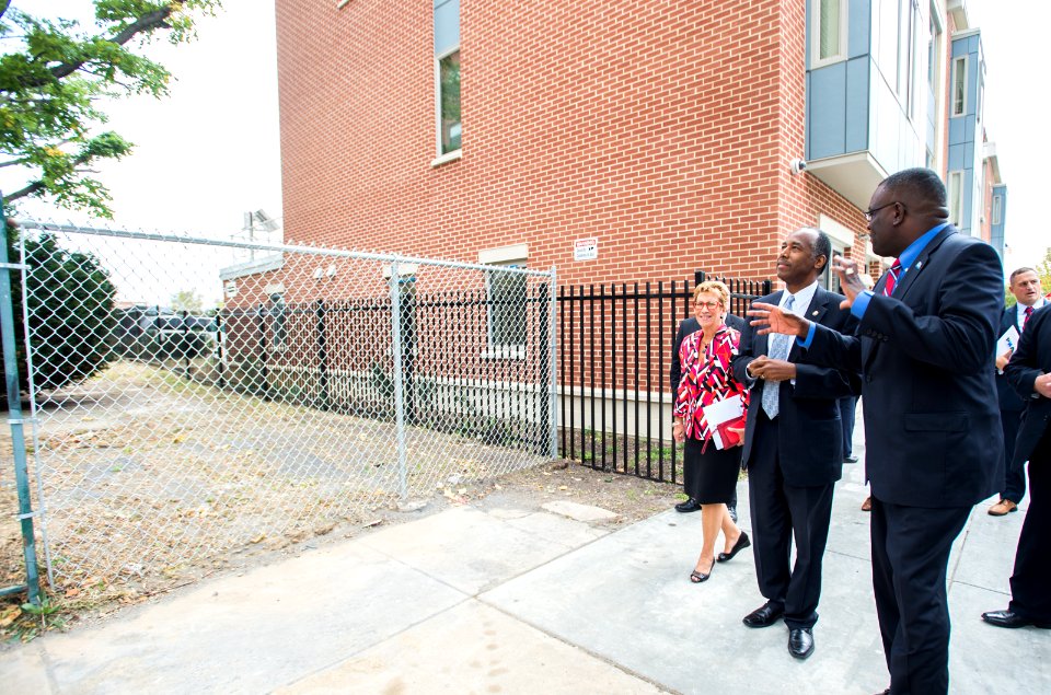 U.S. Department of Housing and Urban Development (37161979806)