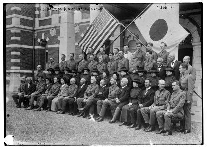 U.S. doctors & nurses in Japan LCCN2014705471