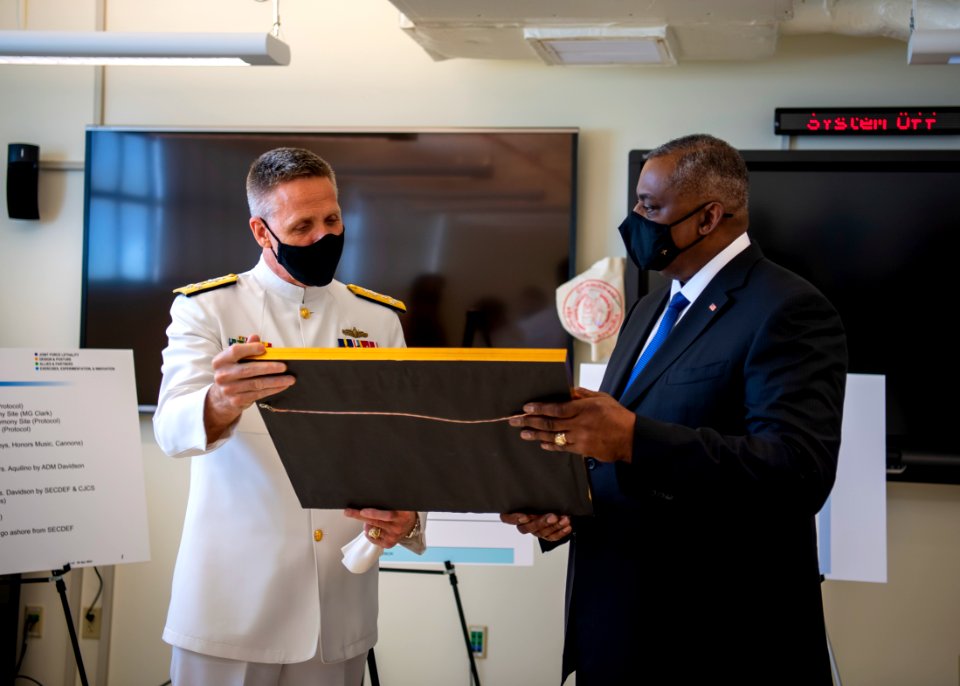 U.S. INDO-PACIFIC COMMAND CHANGE OF COMMAND CEREMONY 210430-N-XC372-1075