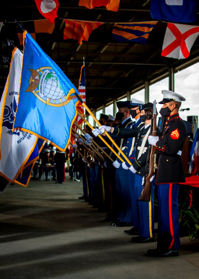 U.S. INDO-PACIFIC COMMAND CHANGE OF COMMAND CEREMONY 210430-N-XC372-2087