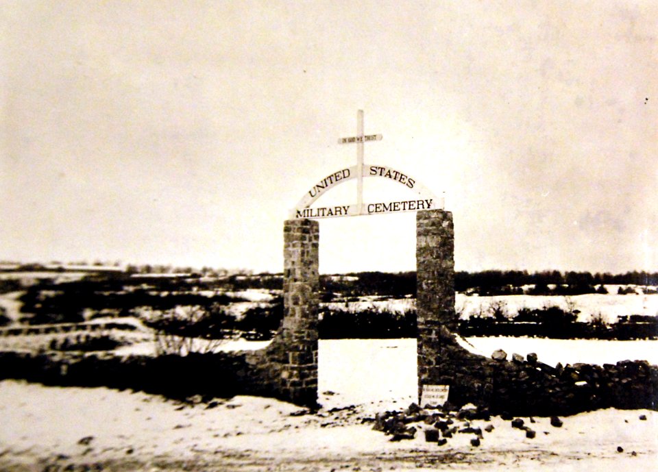 U.S. Military Cemetery, Camp Du Valdahon, Doubs, France (31846791284)