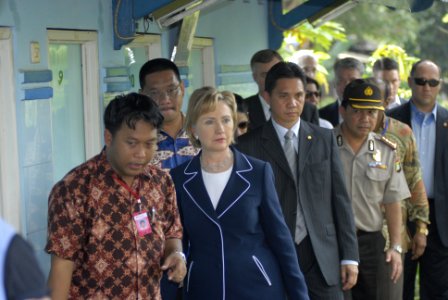 U.S. Secretary of State Visit to Petojo (4313547068)
