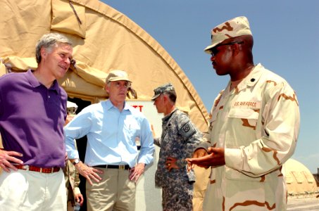 U.S. representative visits Guantanamo DVIDS99247