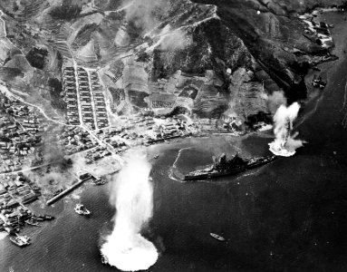 U.S. Navy carrier aircraft attack the Japanese battleship Haruna near Kure, Japan, on 28 July 1945 (80-G-490226)