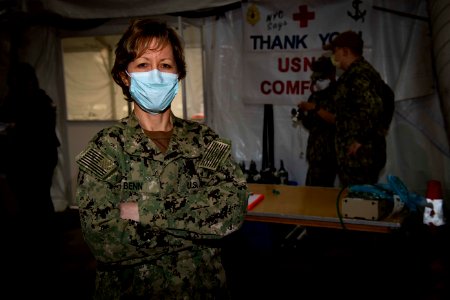 U.S. Navy Lt. j.g. Stephanie Benn (49769964598)