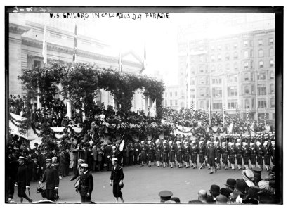 U.S. Sailors in Columbus Day Parade LCCN2014690868