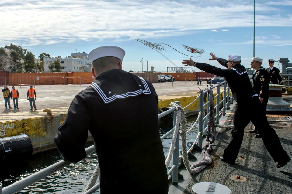 U.S. Sailors prepare to moor in Piraeus, Greece, aboard the guided missile cruiser USS Philippine Sea (CG 58) March 4, 2014 140304-N-PJ969-326